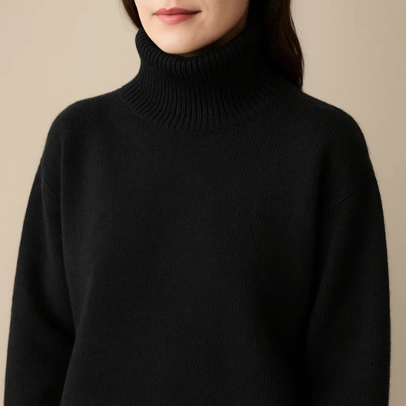 Amelie | Luxurious cashmere-blend turtleneck sweater