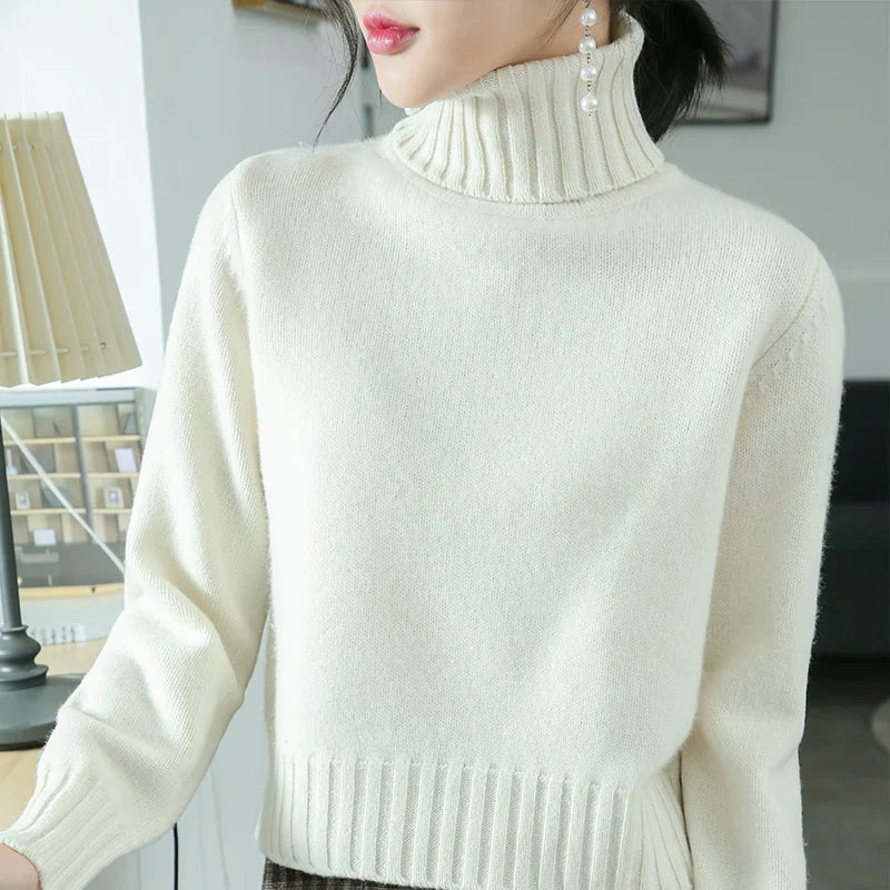 Renée | Classic cashmere-blend turtleneck sweater