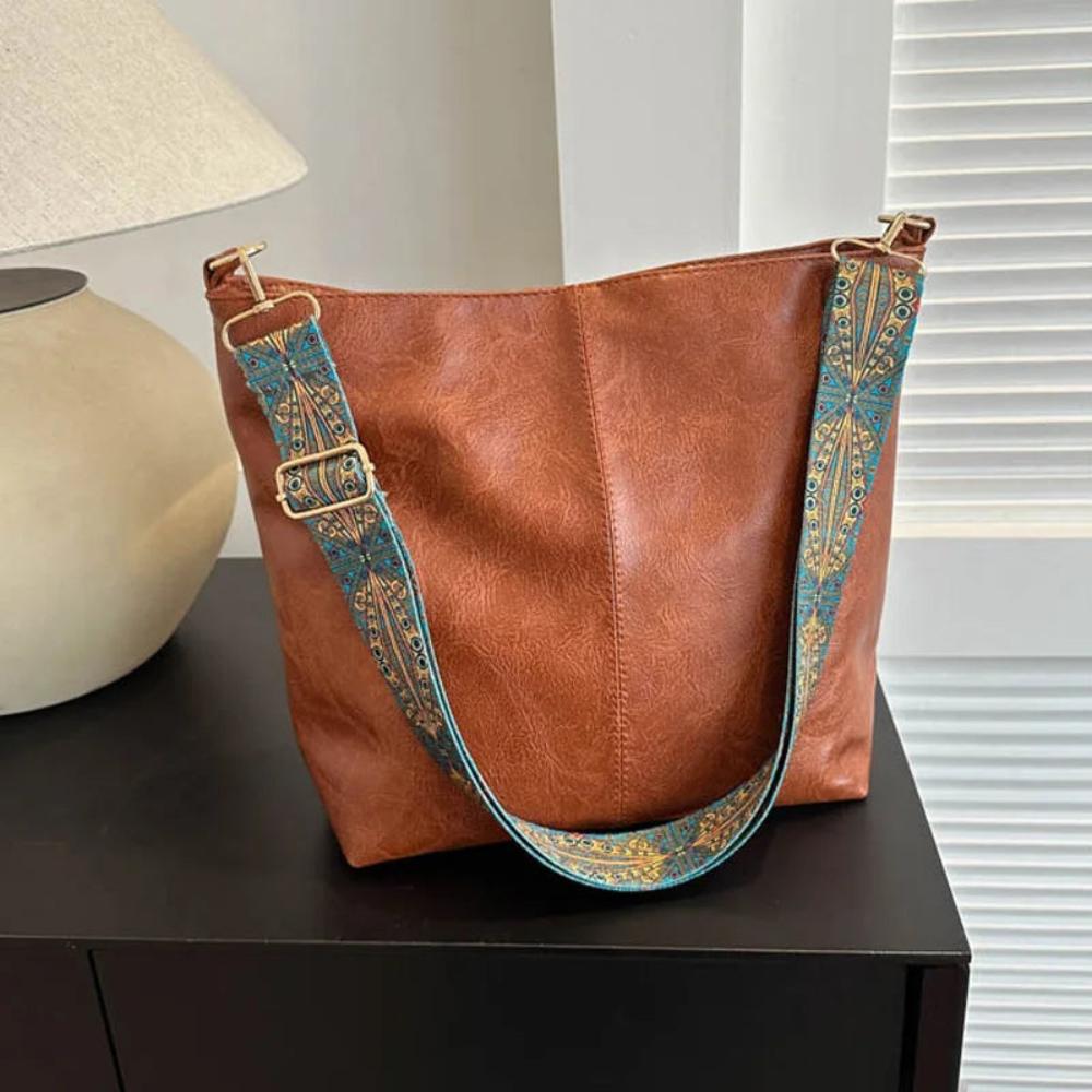 Liora™ | Genuine Leather Shoulder Bag with Decorative Strap