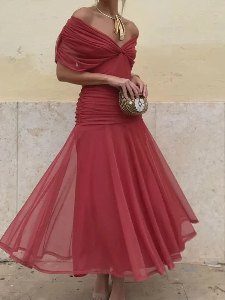 Amélina | Elegant Off-Shoulder Evening Dress