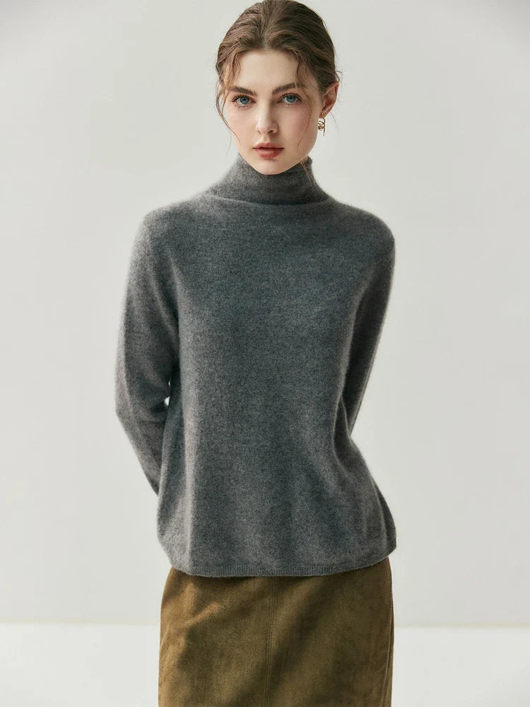 Solène | cashmere-blend sweater with back button placket