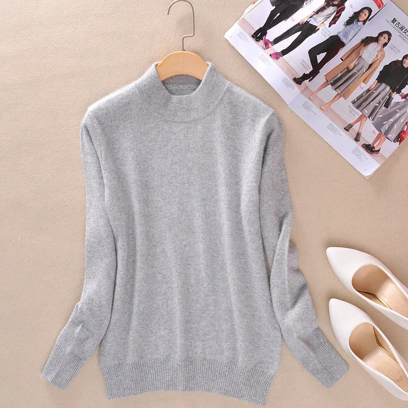 Claire | Classic fine knit turtleneck sweater