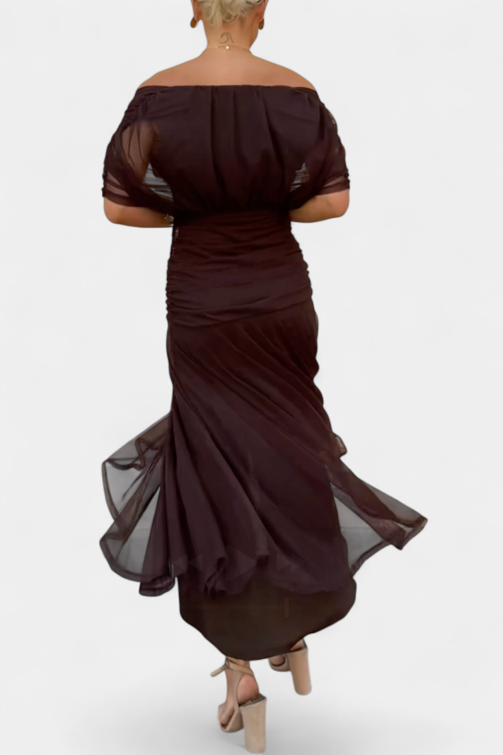 Amélina | Elegant Off-Shoulder Evening Dress